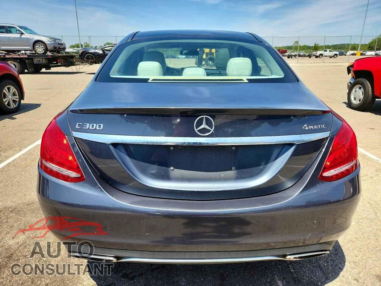 MERCEDES-BENZ C-CLASS 2016 - 55SWF4KB5GU118764