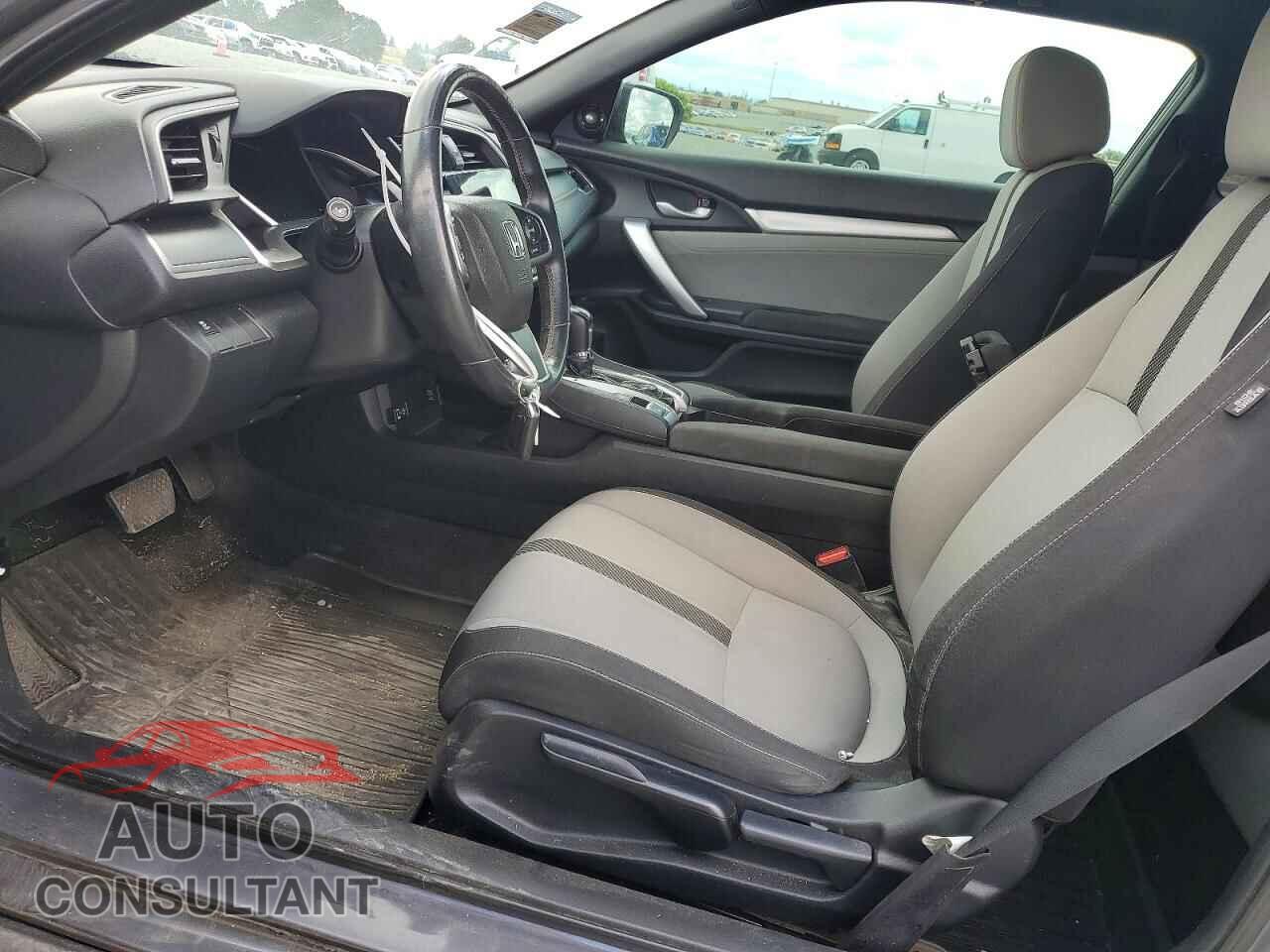HONDA CIVIC 2018 - 2HGFC3B30JH356487