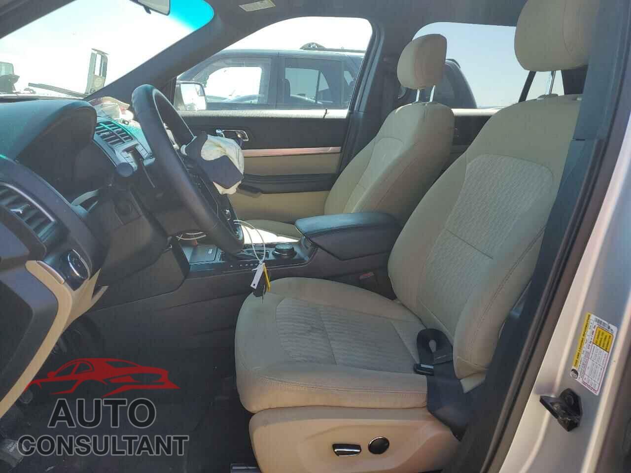 FORD EXPLORER 2017 - 1FM5K8B82HGA27782