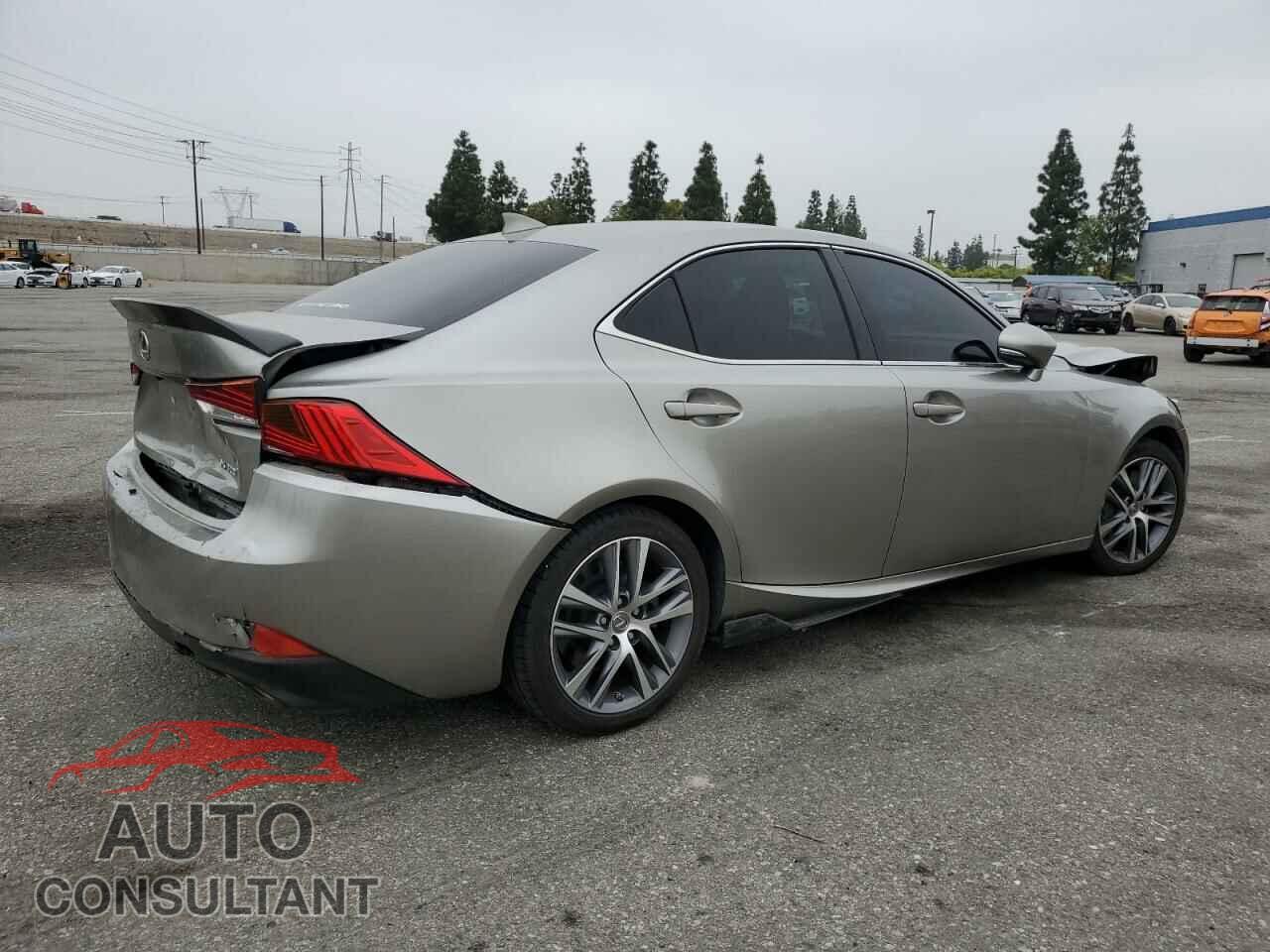 LEXUS IS 2018 - JTHBA1D2XJ5081406
