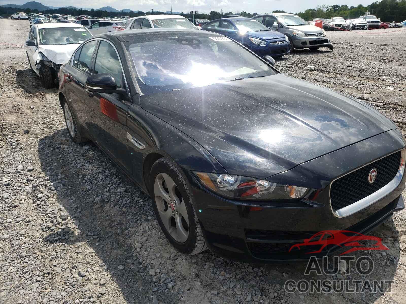 JAGUAR XE 2018 - SAJAR4FX1JCP36971