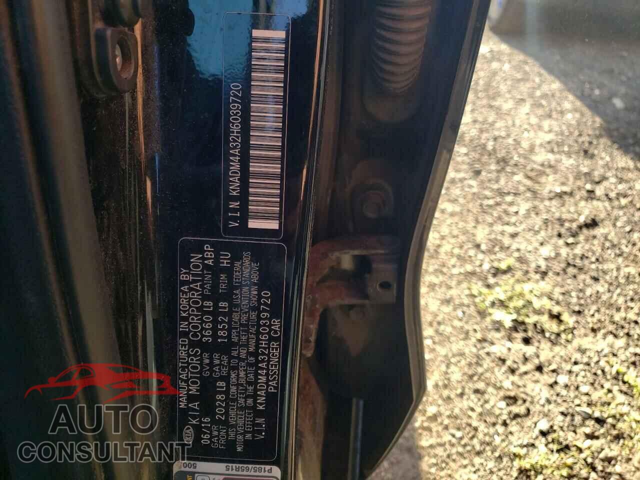 KIA RIO 2017 - KNADM4A32H6039720