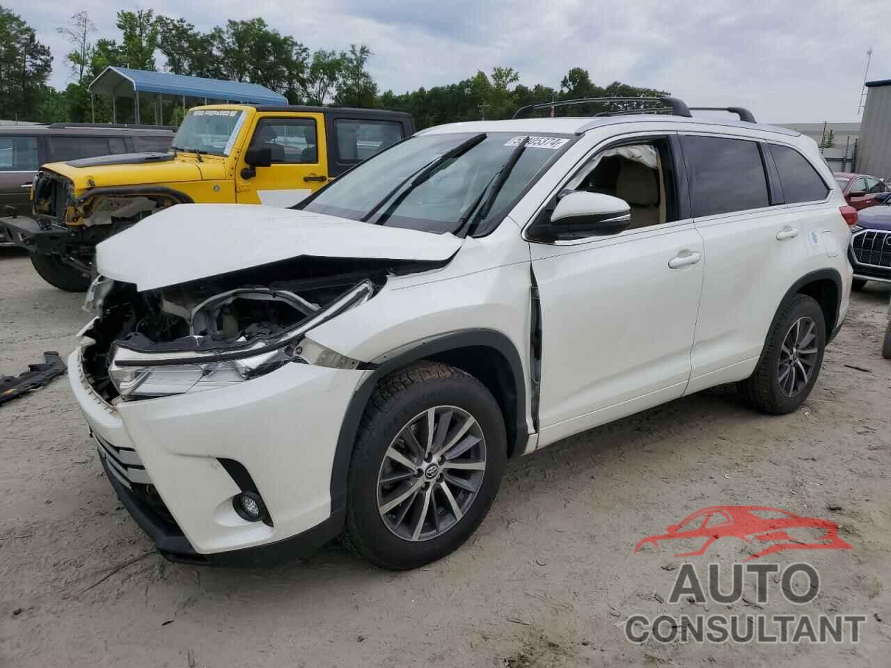 TOYOTA HIGHLANDER 2017 - 5TDKZRFH3HS521836