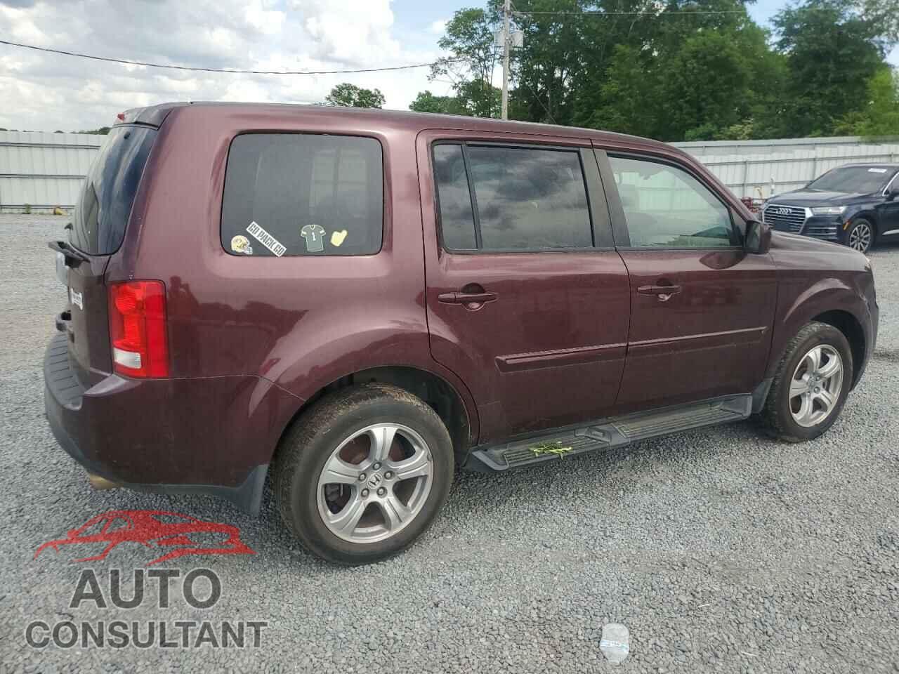 HONDA PILOT 2013 - 5FNYF3H56DB005360
