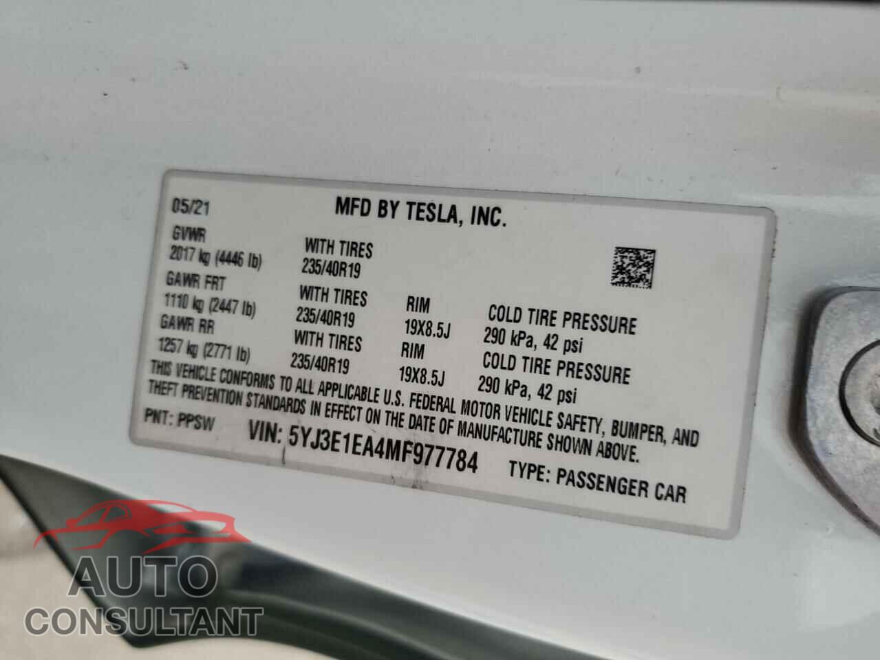 TESLA MODEL 3 2021 - 5YJ3E1EA4MF977784