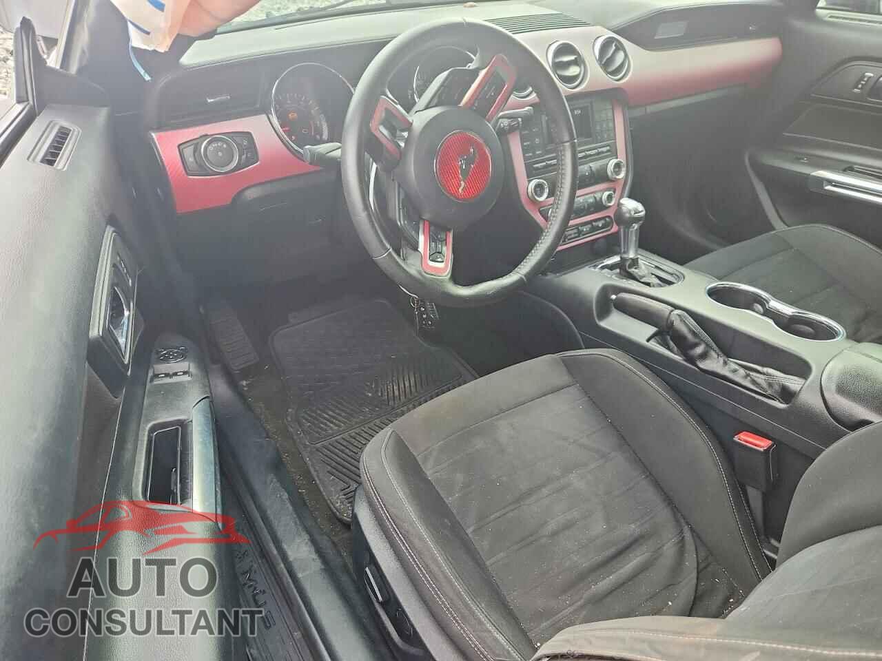 FORD MUSTANG 2015 - 1FA6P8CF3F5418154