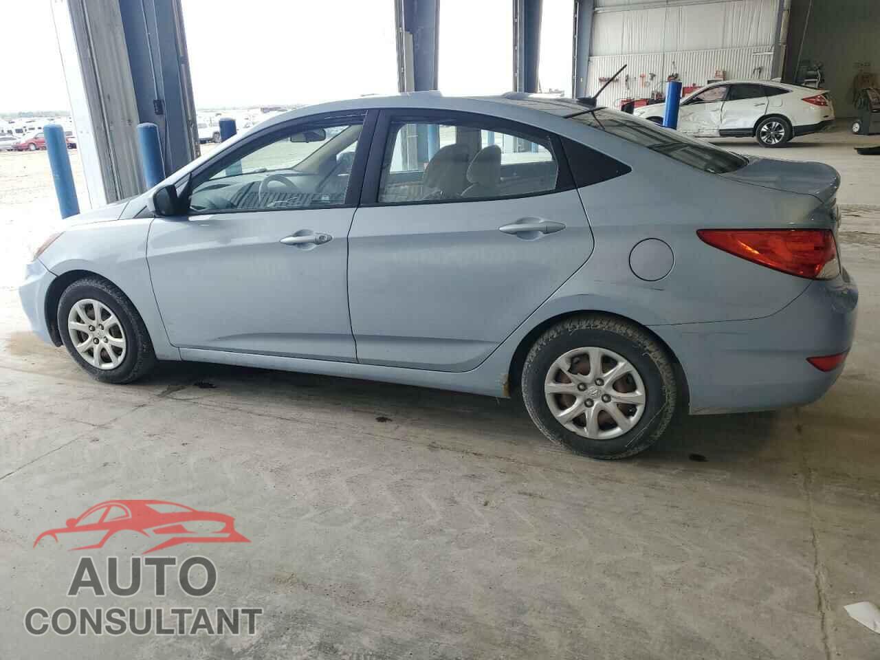 HYUNDAI ACCENT 2013 - KMHCT4AE4DU464327