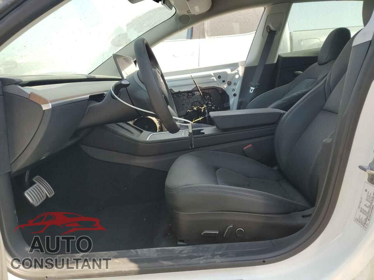 TESLA MODEL 3 2023 - 5YJ3E1EC5PF600225