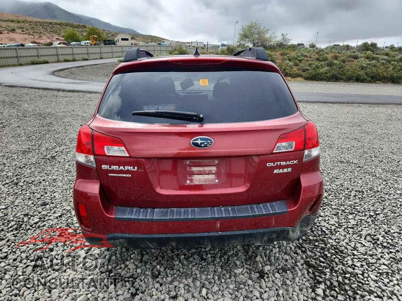 SUBARU OUTBACK 2014 - 4S4BRBCC2E3236621
