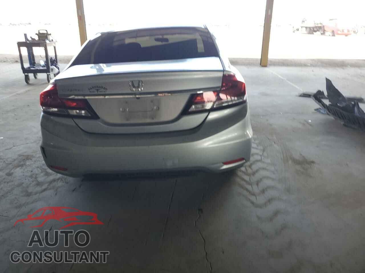 HONDA CIVIC 2014 - 19XFB2F52EE076773