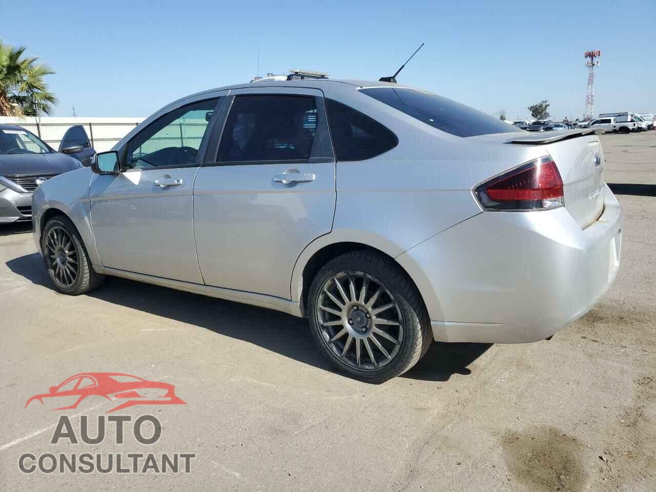 FORD FOCUS 2011 - 1FAHP3GN6BW136432
