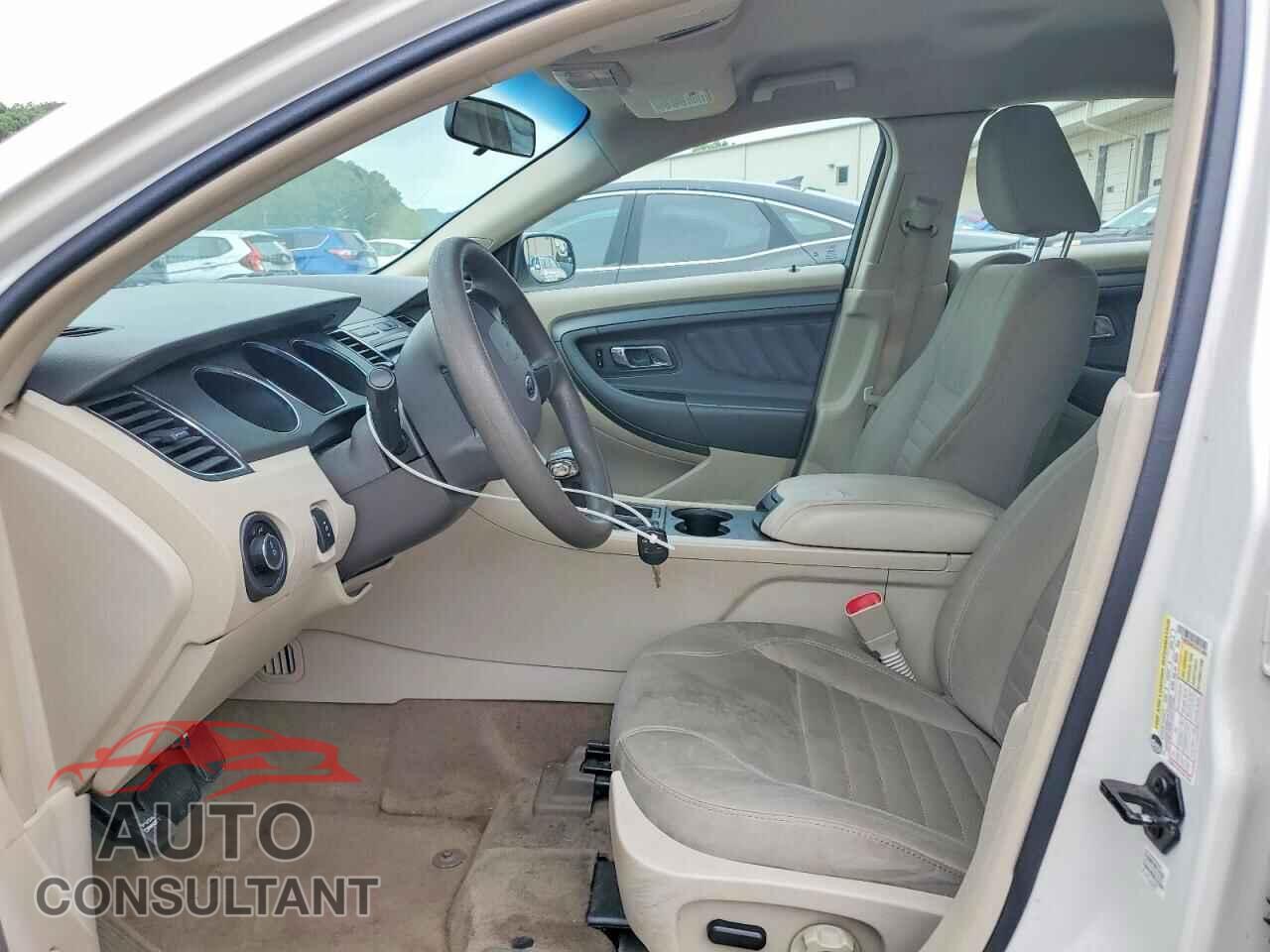 FORD TAURUS 2012 - 1FAHP2DW1CG111568