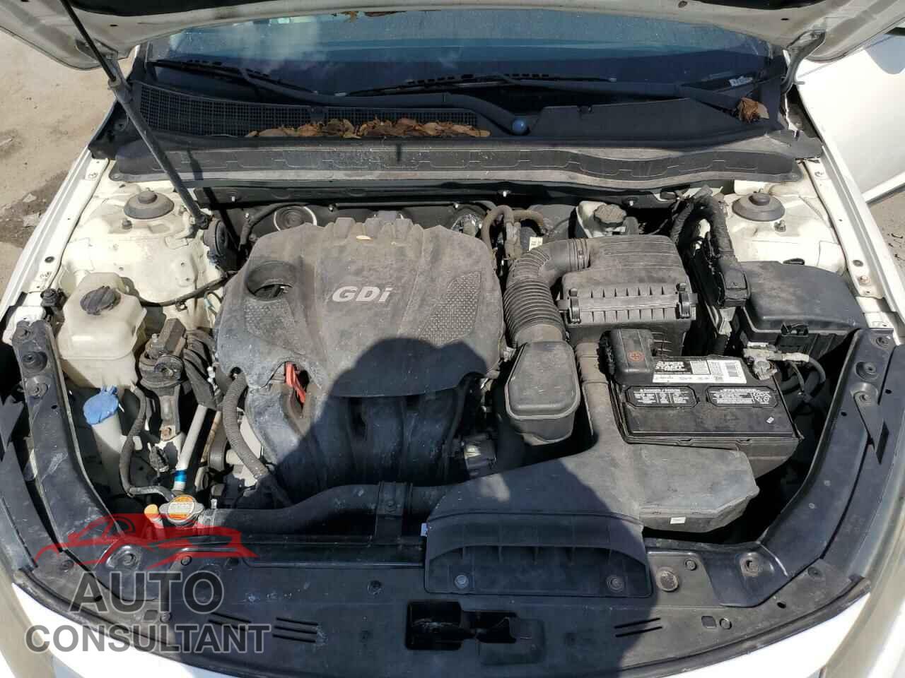 KIA OPTIMA 2011 - KNAGM4A75B5130574