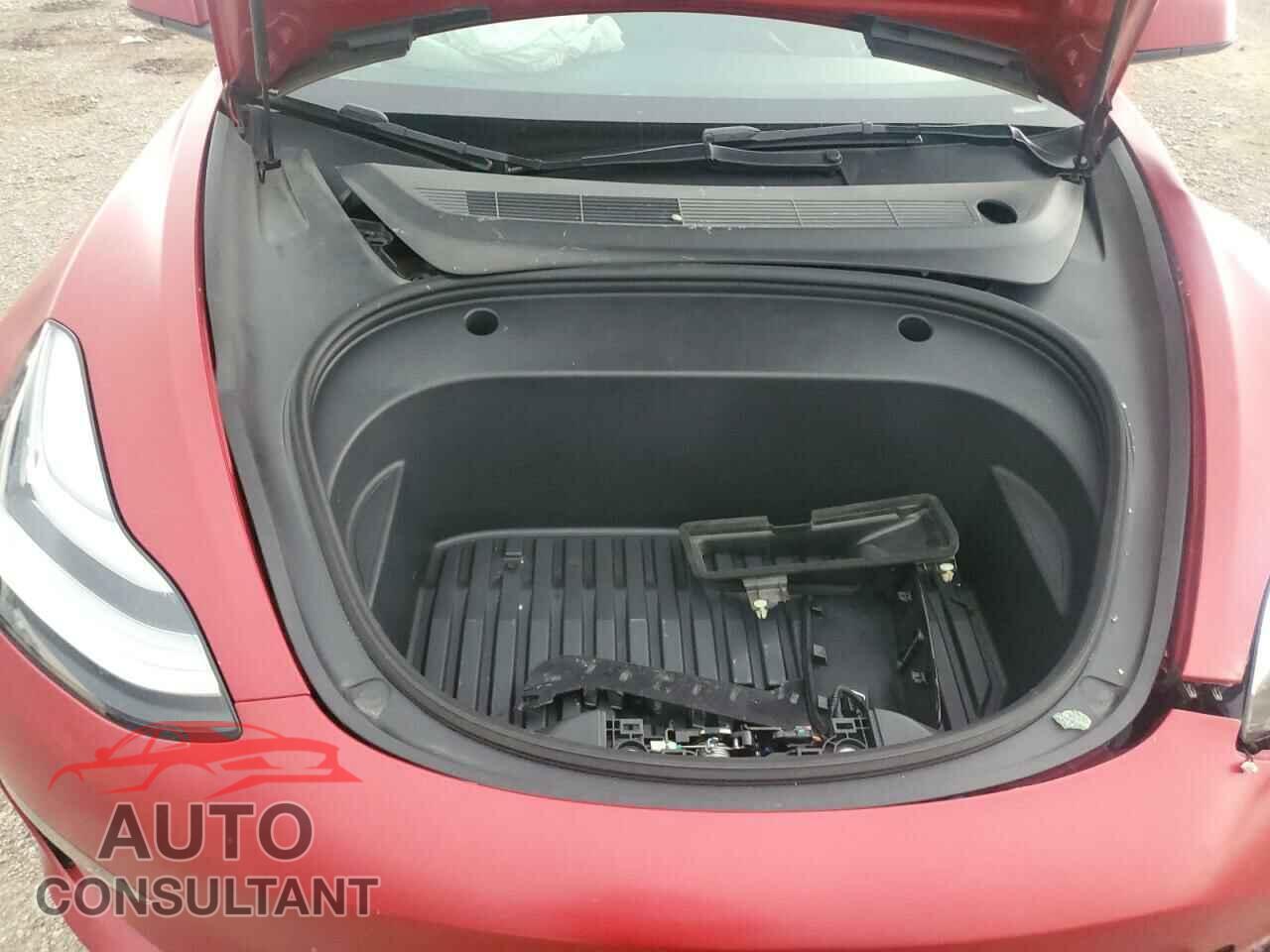 TESLA MODEL 3 2022 - 5YJ3E1EBXNF240857