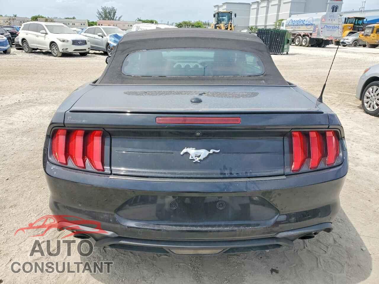 FORD MUSTANG 2018 - 1FATP8UH1J5117782