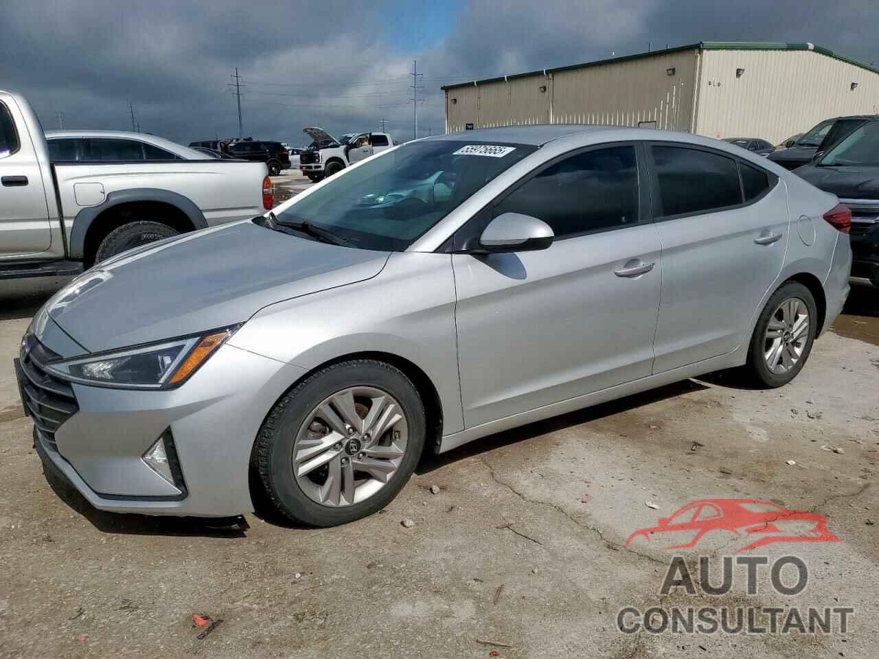 HYUNDAI ELANTRA 2019 - 5NPD84LFXKH439469
