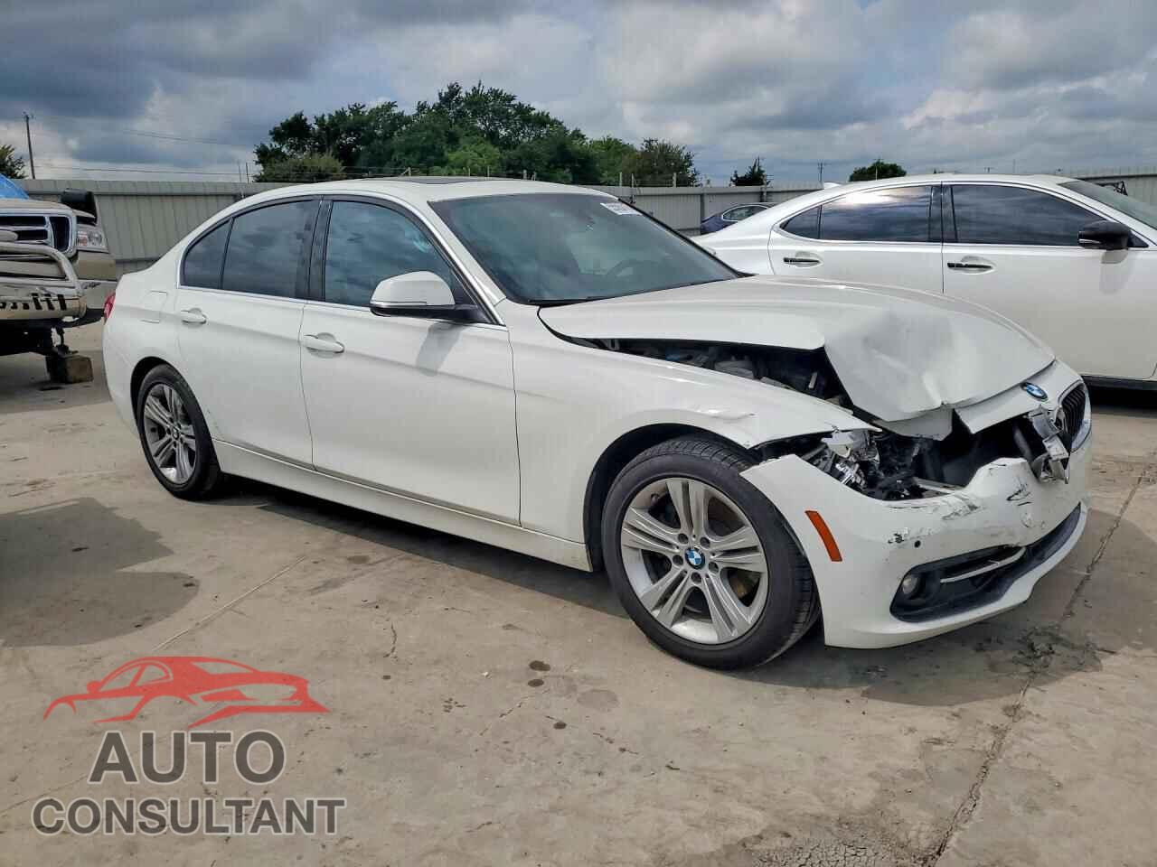 BMW 3 SERIES 2018 - WBA8B9C5XJEE82473