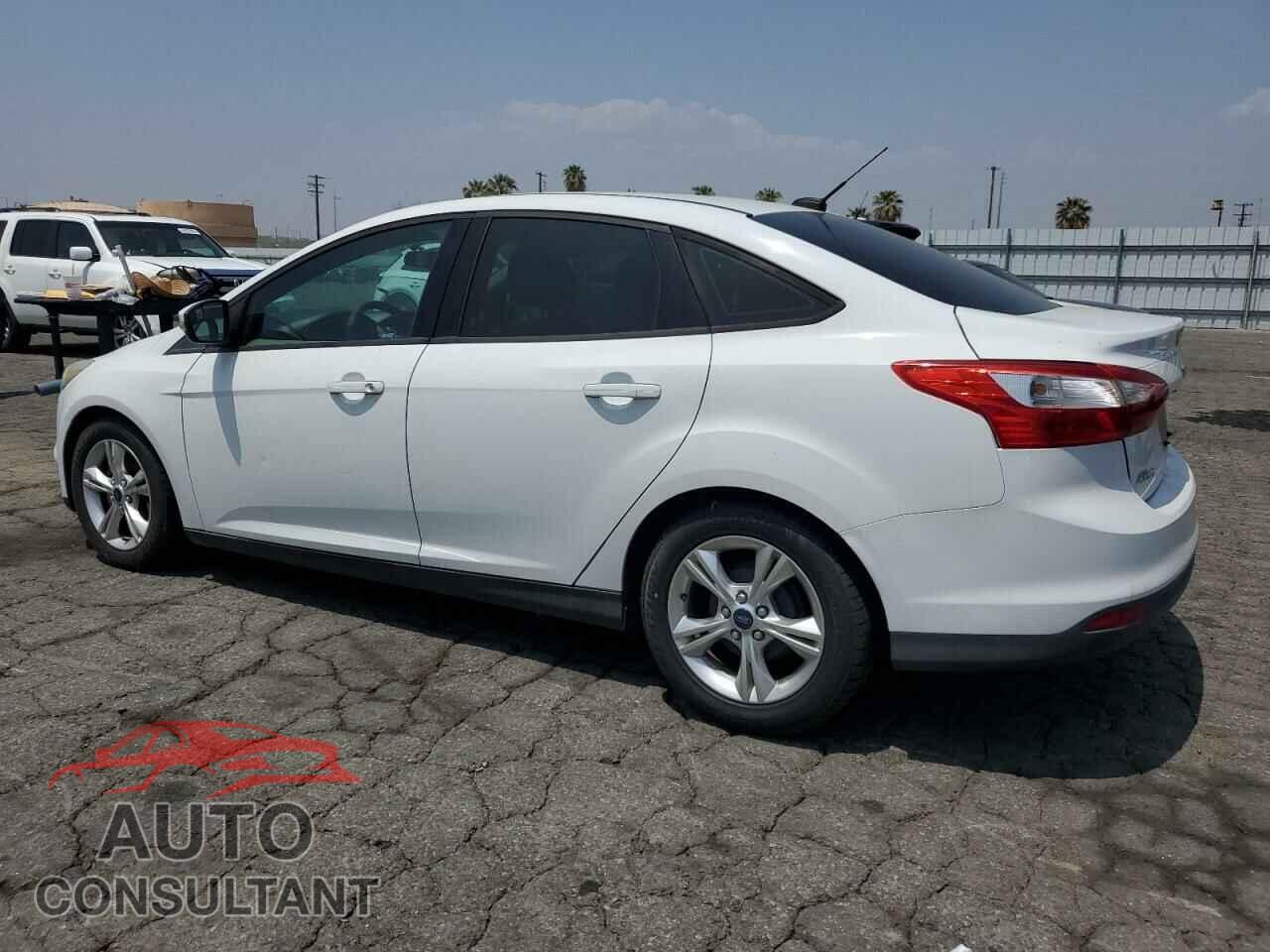 FORD FOCUS 2014 - 1FADP3F2XEL112632