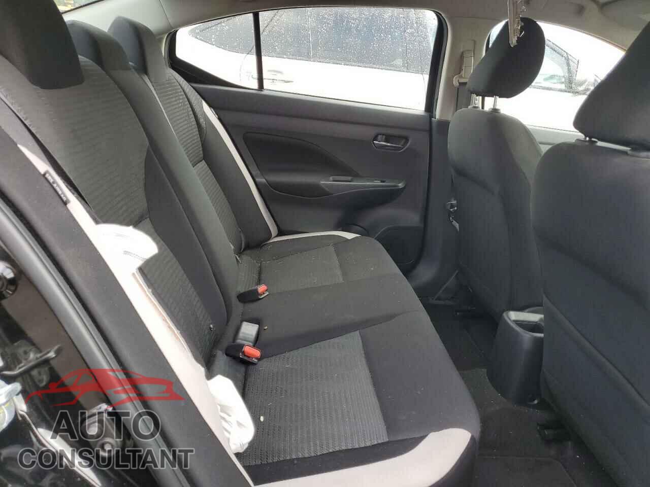 NISSAN VERSA 2021 - 3N1CN8EV8ML890096