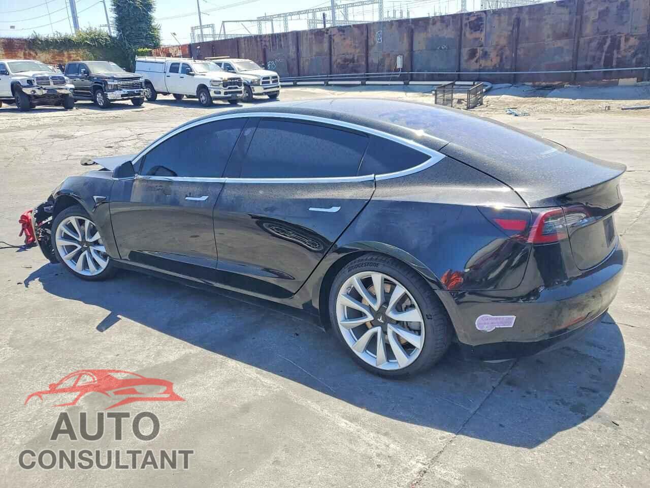 TESLA MODEL 3 2018 - 5YJ3E1EA0JF047599