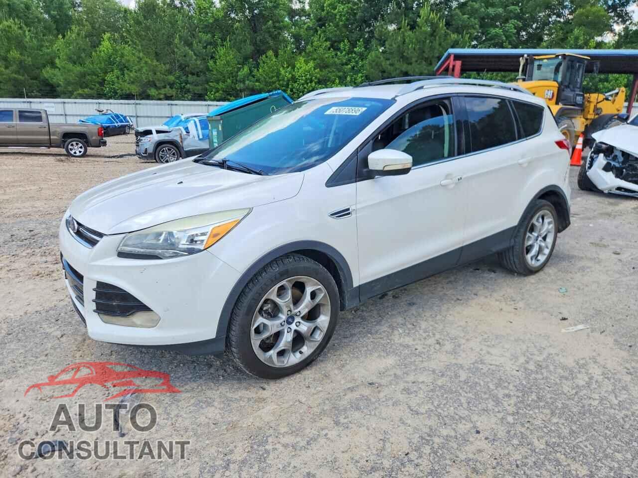 FORD ESCAPE 2013 - 1FMCU0J98DUD07683