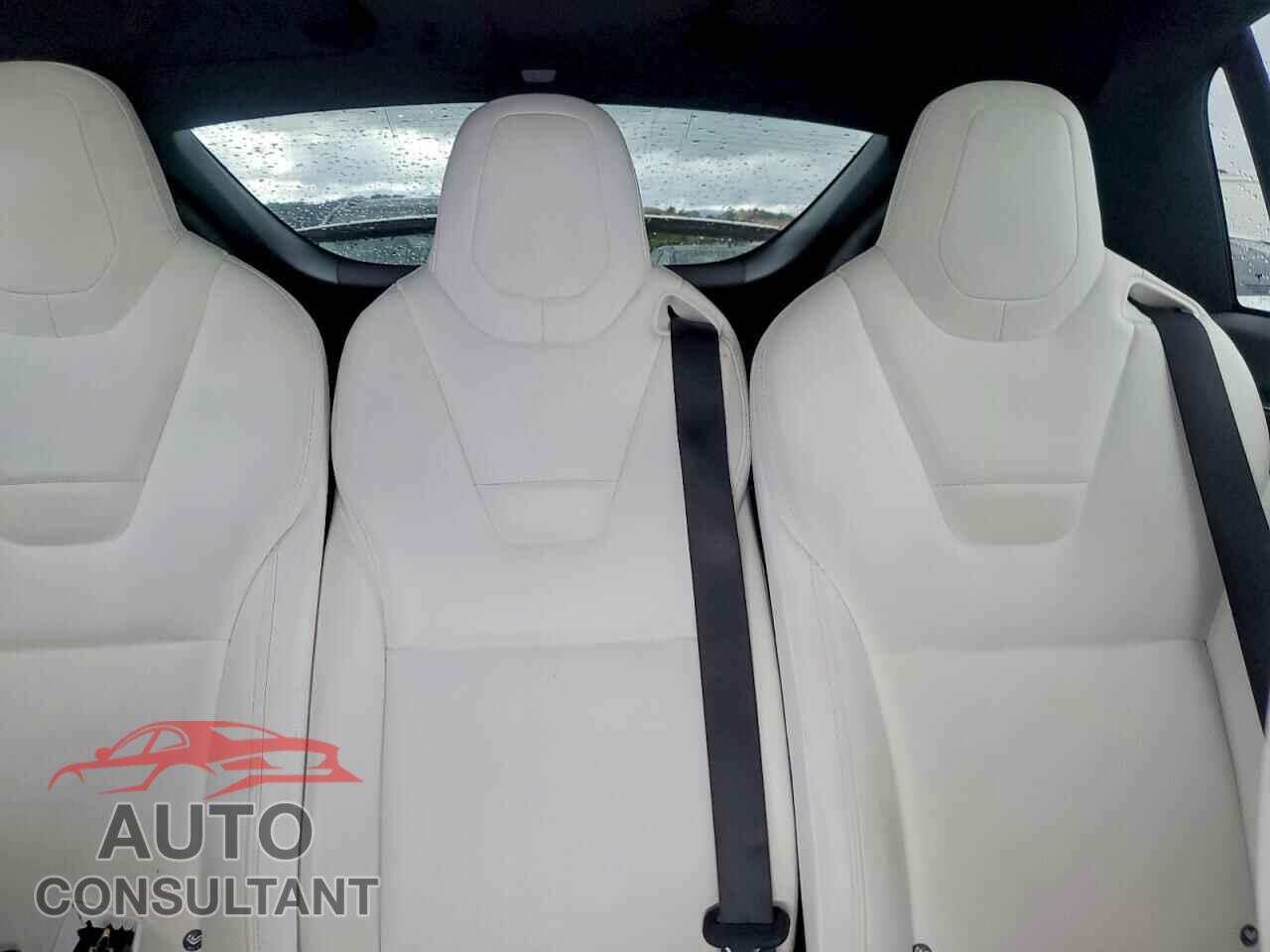 TESLA MODEL X 2017 - 5YJXCAE20HF041764
