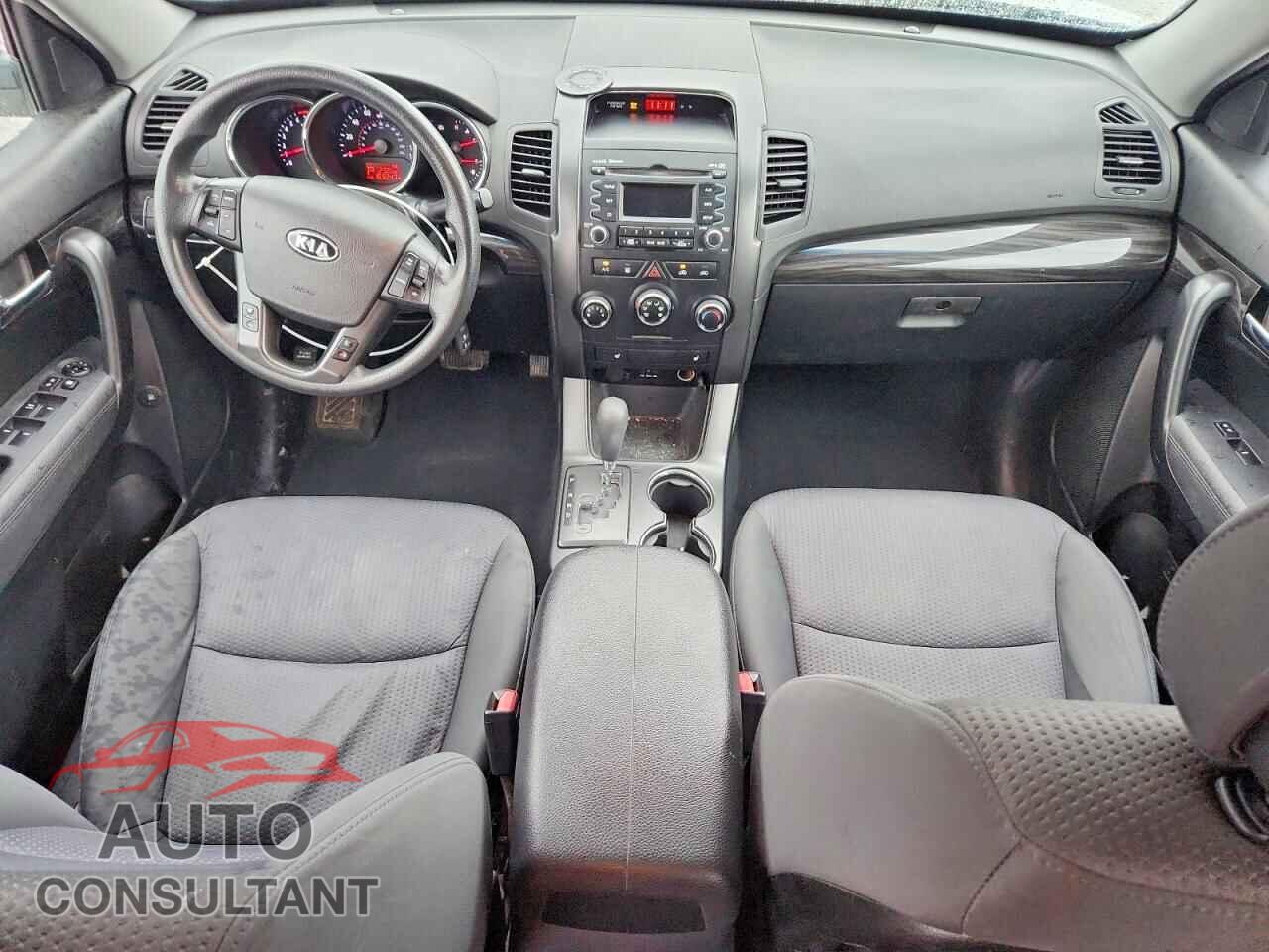 KIA SORENTO 2012 - 5XYKT4A61CG233359