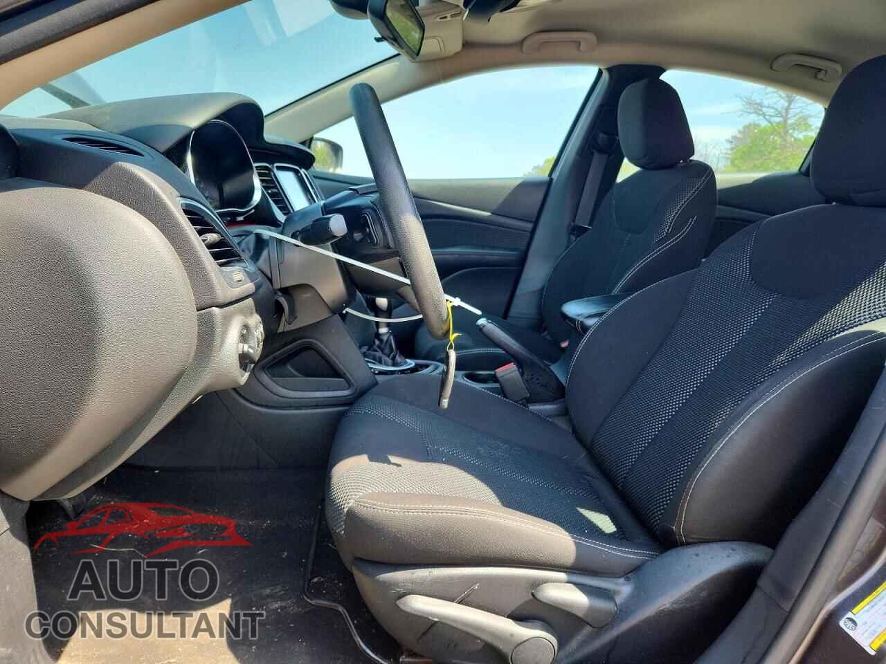 DODGE DART 2015 - 1C3CDFBB5FD337286