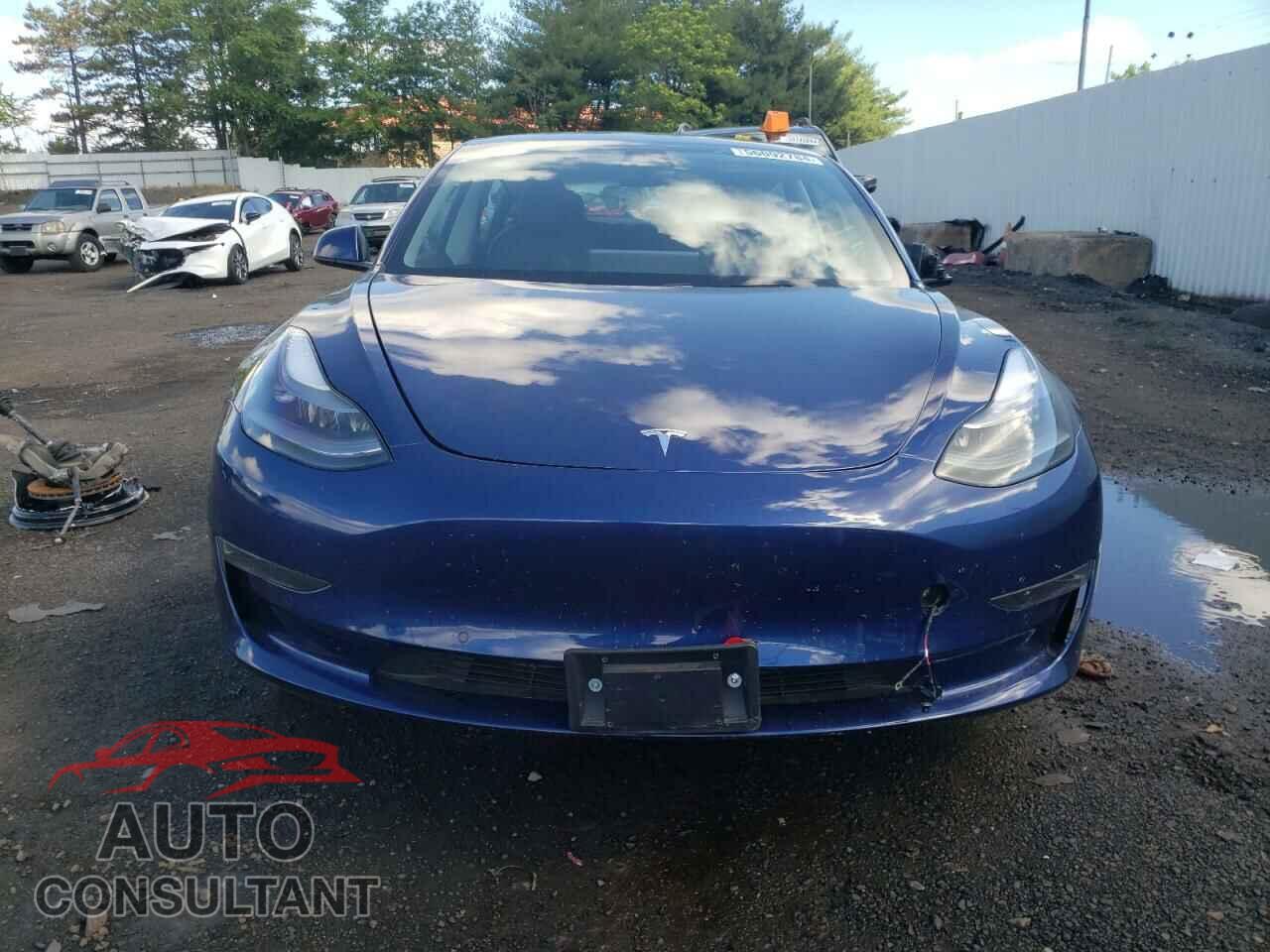 TESLA MODEL 3 2021 - 5YJ3E1EA5MF027479