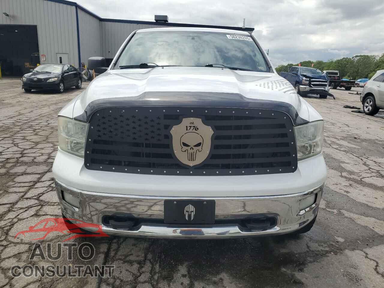 DODGE RAM 1500 2012 - 1C6RD7LT7CS177462