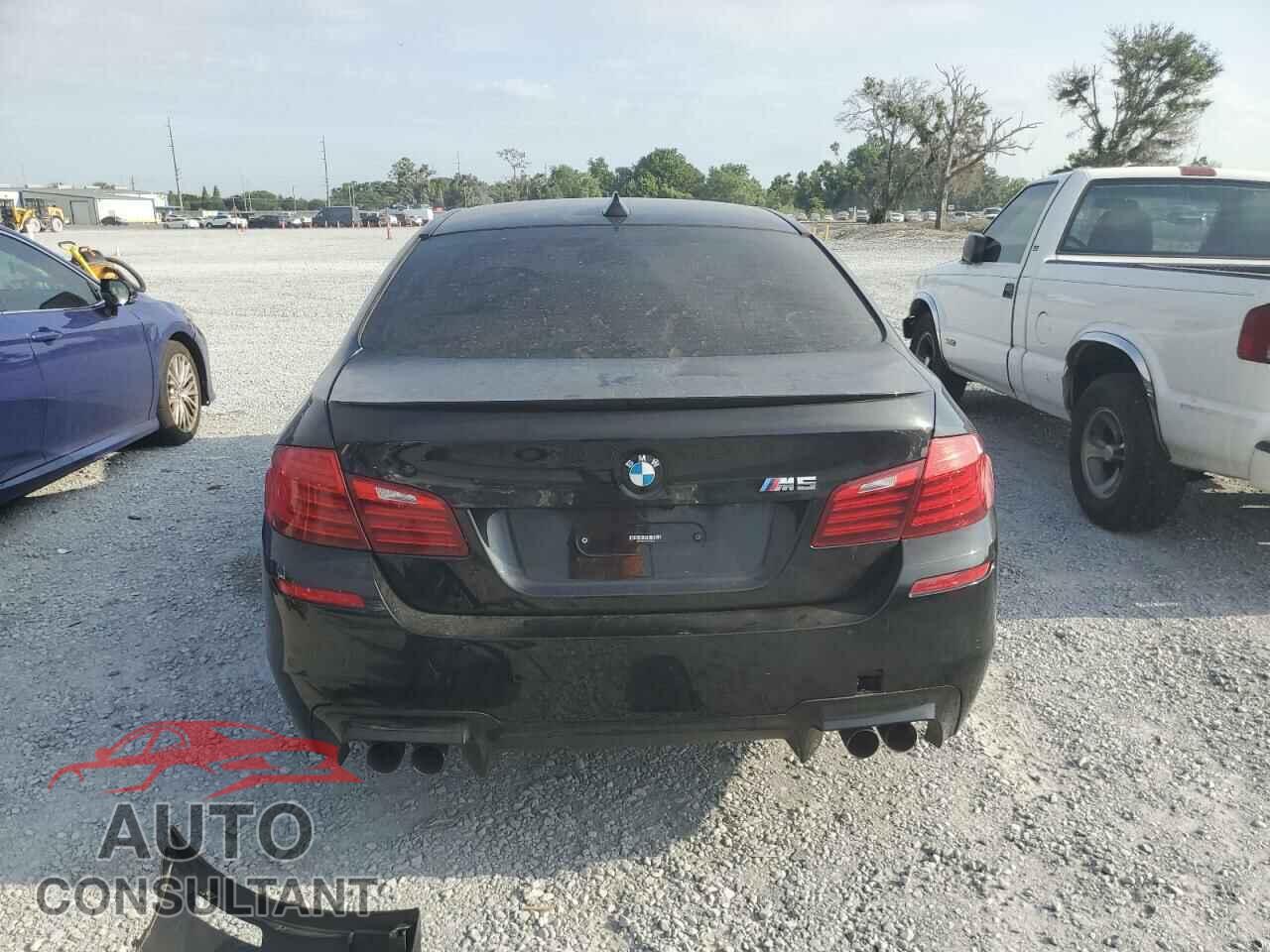 BMW M5 2014 - WBSFV9C53ED594132