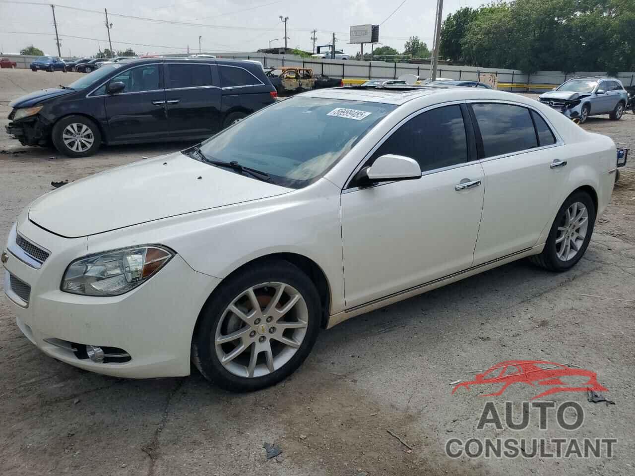 CHEVROLET MALIBU 2011 - 1G1ZE5E12BF107776