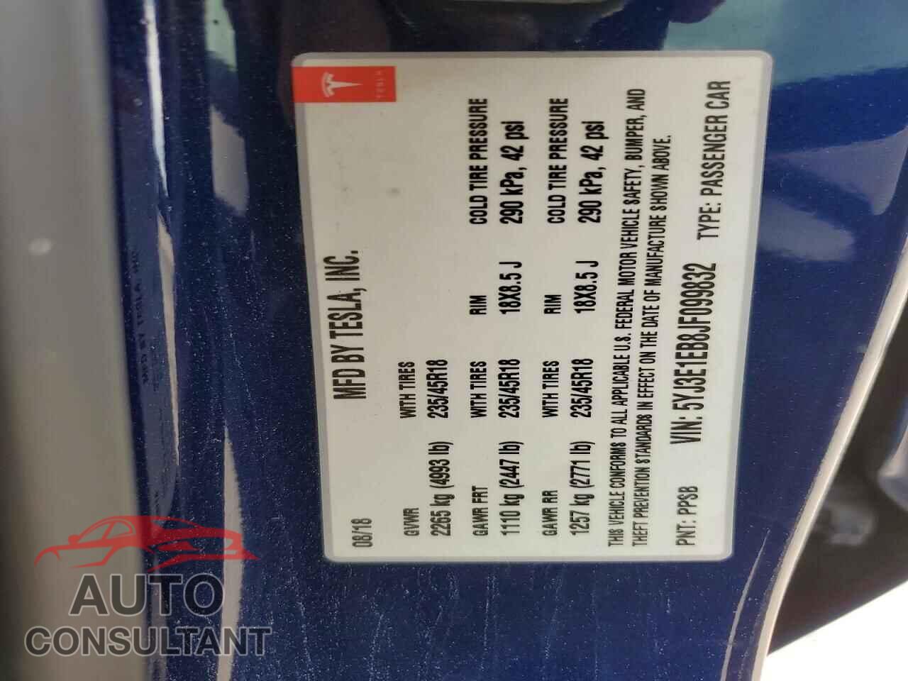 TESLA MODEL 3 2018 - 5YJ3E1EB8JF099832
