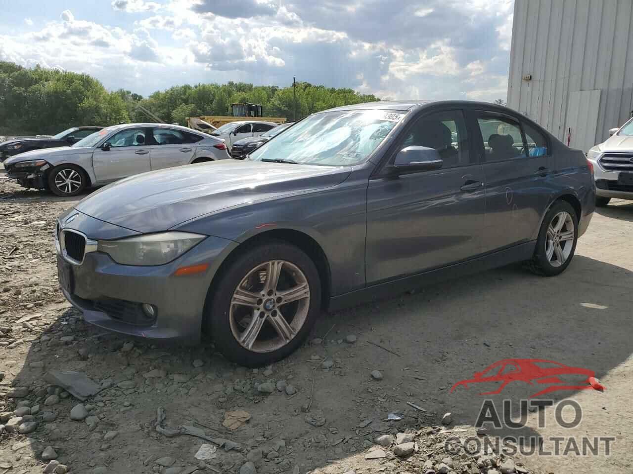 BMW 3 SERIES 2013 - WBA3B5G57DNS00899
