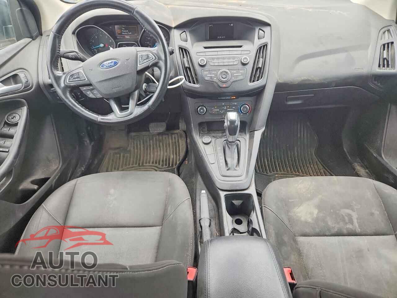 FORD FOCUS 2015 - 1FADP3K23FL377092