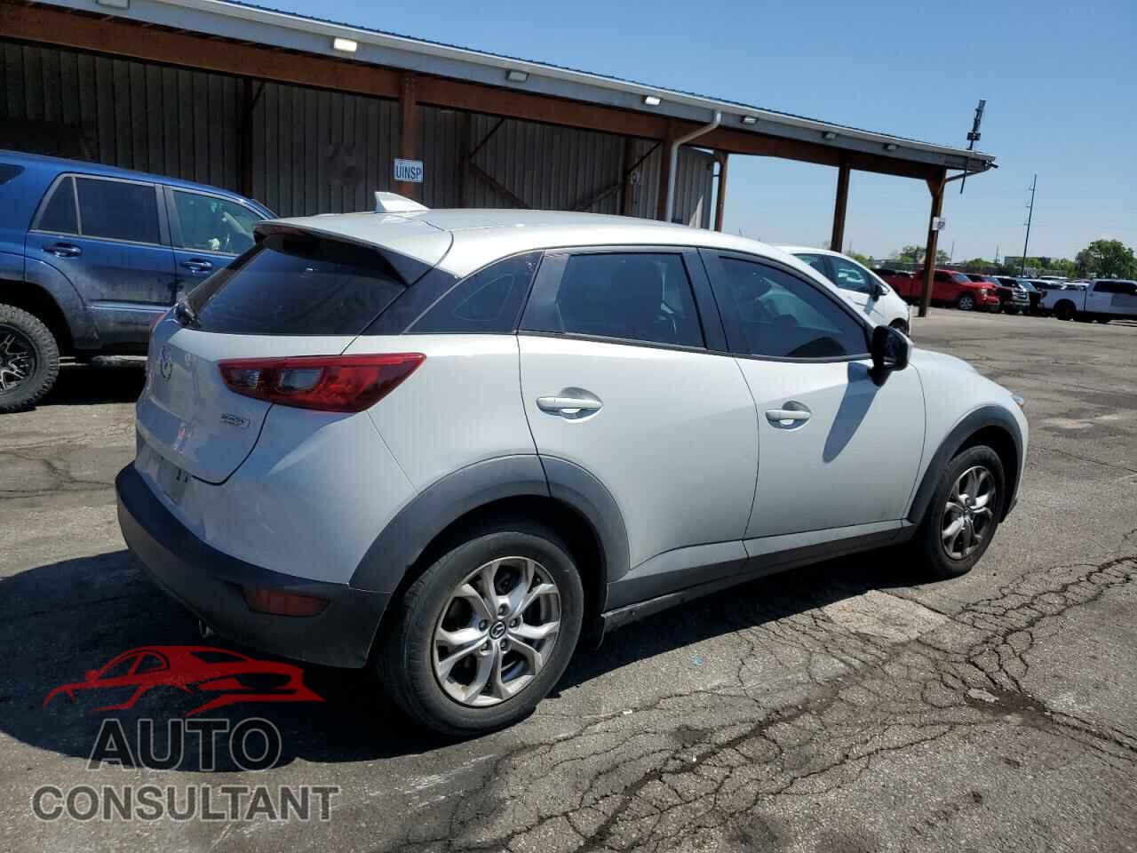 MAZDA CX-3 2018 - JM1DKFB74J0328404