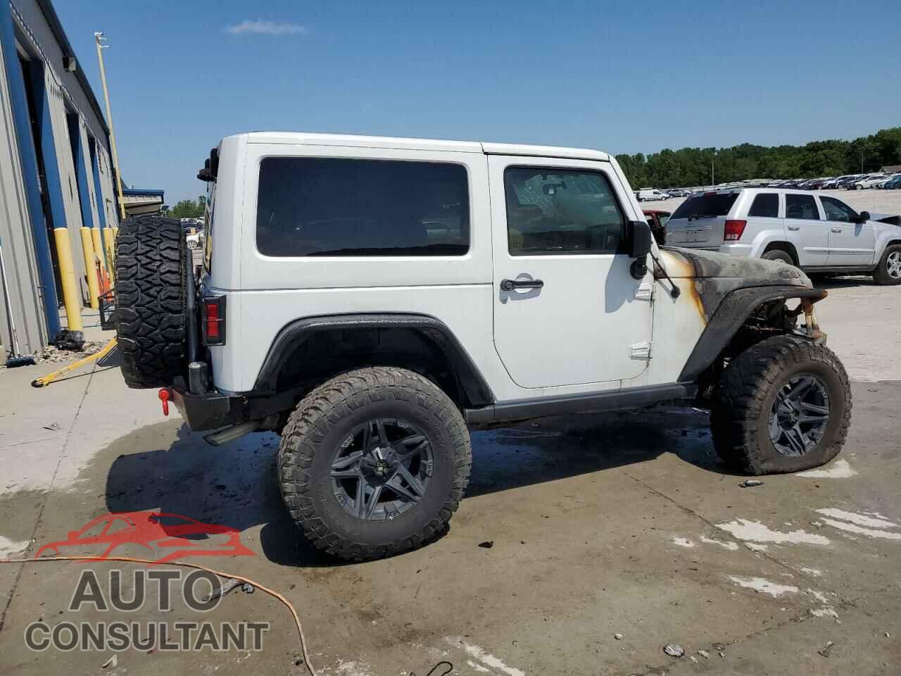 JEEP WRANGLER 2011 - 1J4AA2D12BL623910