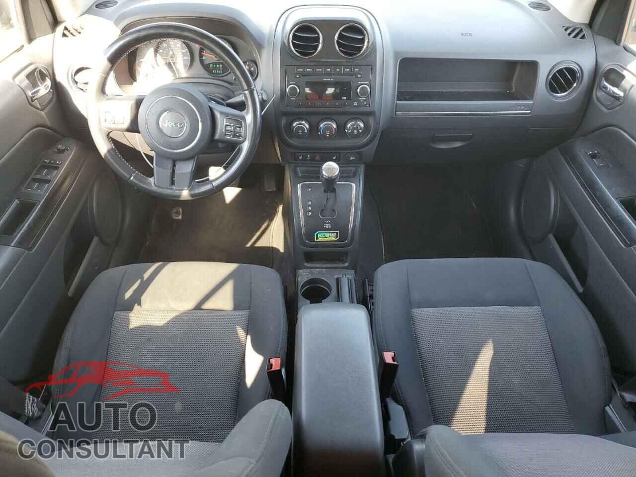 JEEP COMPASS 2011 - 1J4NF1FB0BD188656
