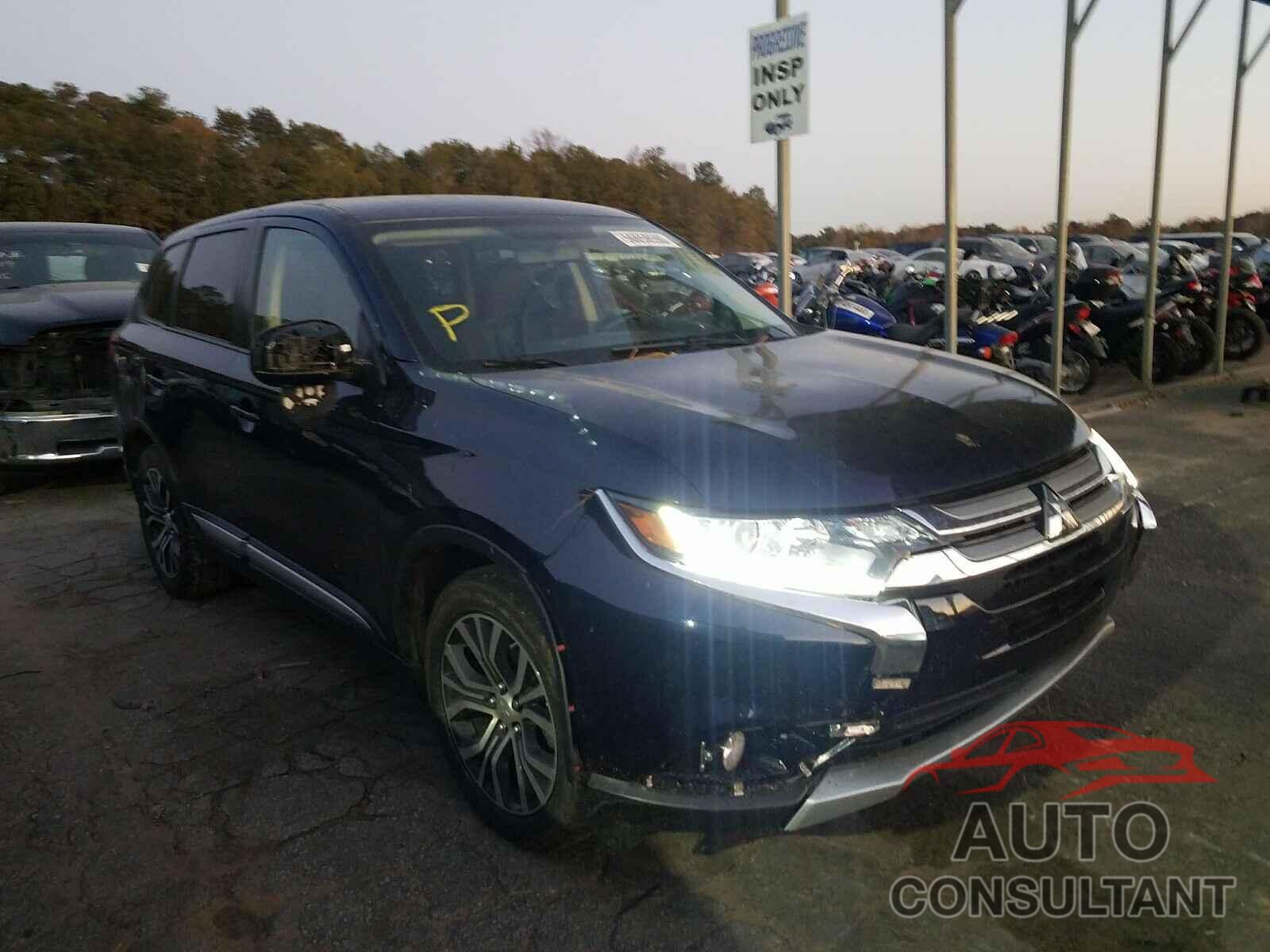 MITSUBISHI OUTLANDER 2017 - JA4AD2A31HZ012270