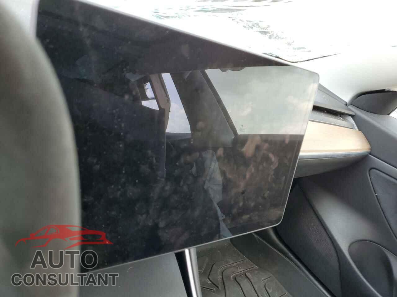 TESLA MODEL 3 2020 - 5YJ3E1EAXLF644813