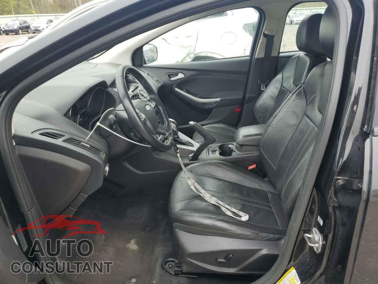 FORD FOCUS 2014 - 1FADP3F23EL411797