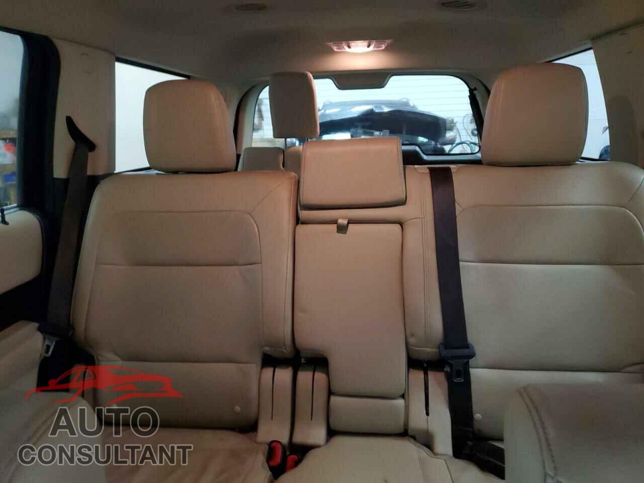 FORD FLEX 2018 - 2FMHK6DT8JBA16205