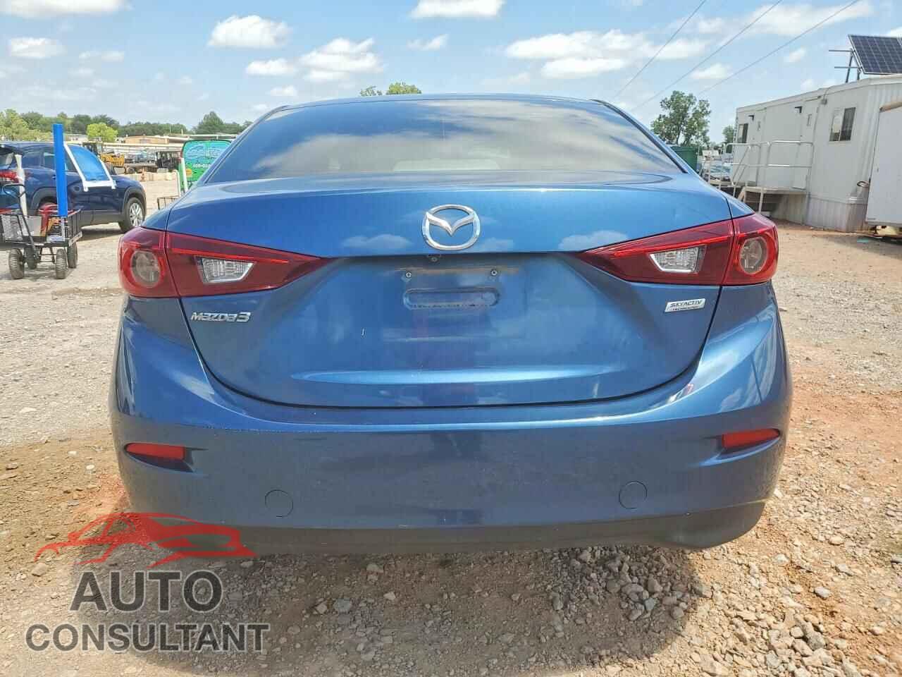 MAZDA 3 2017 - 3MZBN1U79HM103964
