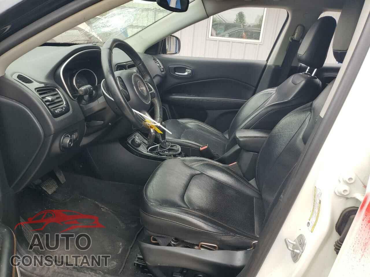 JEEP COMPASS 2018 - 3C4NJDCB6JT239631