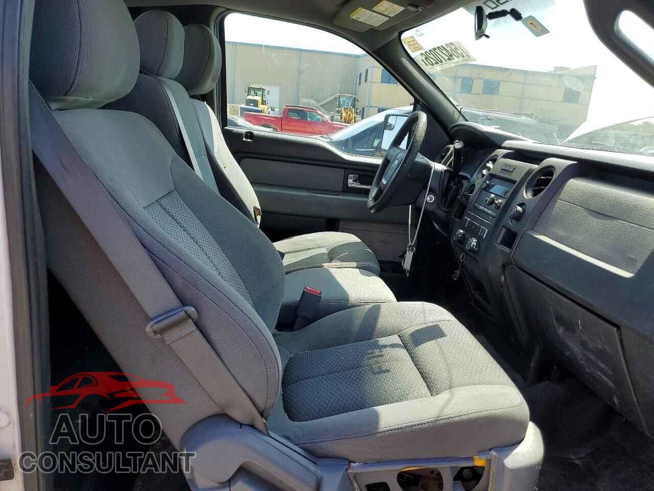 FORD F150 2013 - 1FTNF1CF0DKD56162