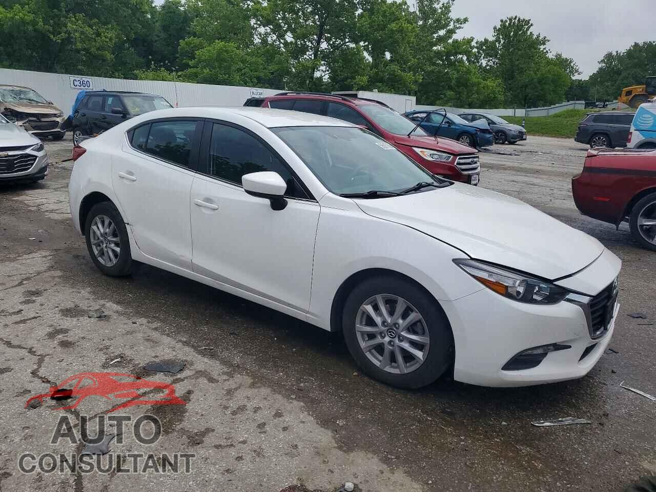 MAZDA 3 2017 - 3MZBN1U75HM135410