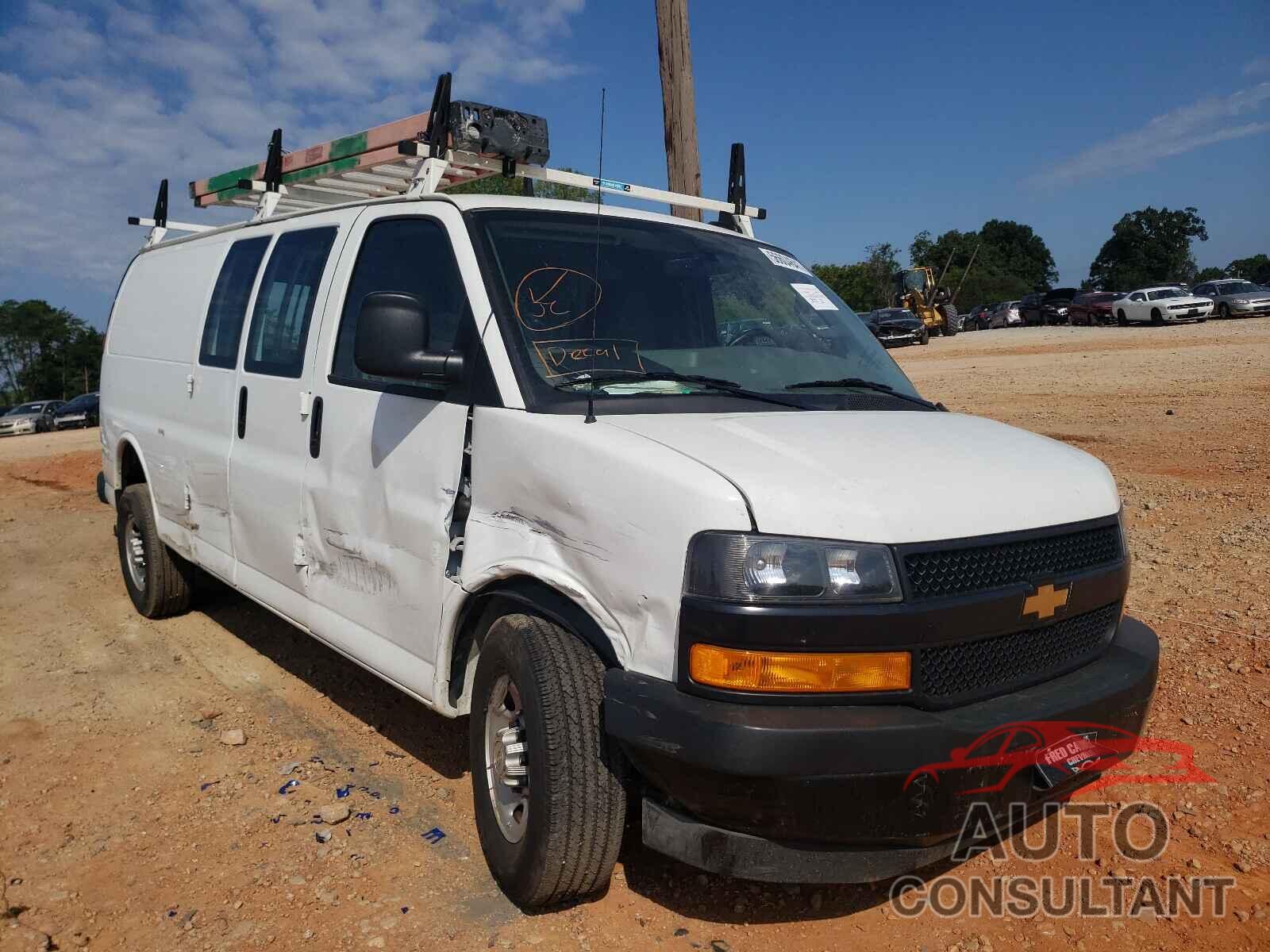 CHEVROLET EXPRESS 2021 - 1GCWGBFP3M1157415