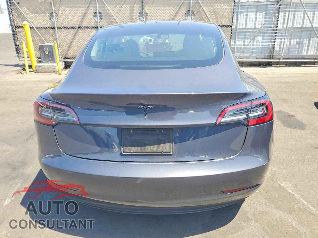 TESLA MODEL 3 2023 - 5YJ3E1EA3PF656579