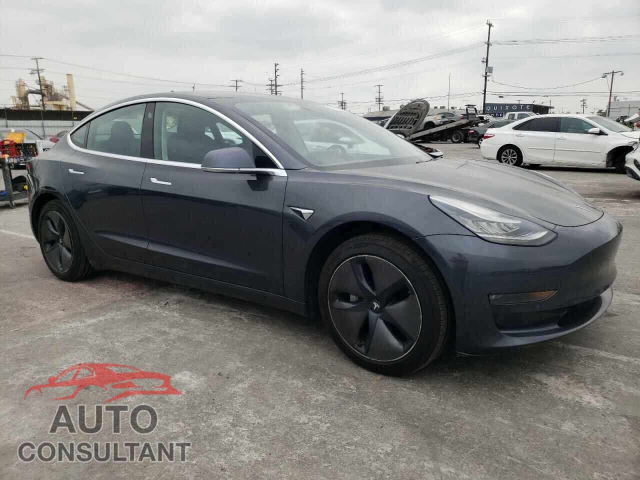 TESLA MODEL 3 2018 - 5YJ3E1EA5JF077620