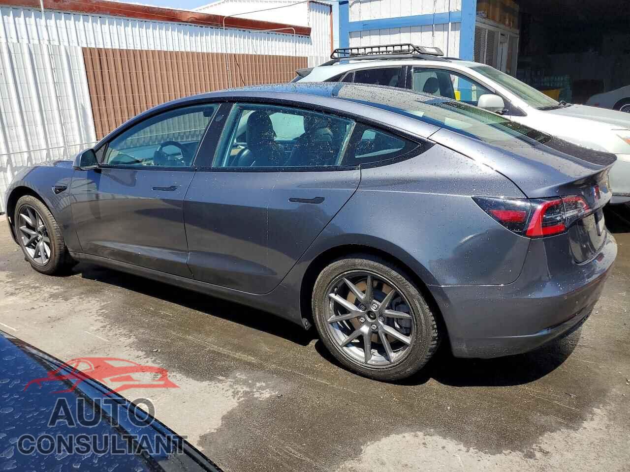 TESLA MODEL 3 2022 - 5YJ3E1EA6NF287052